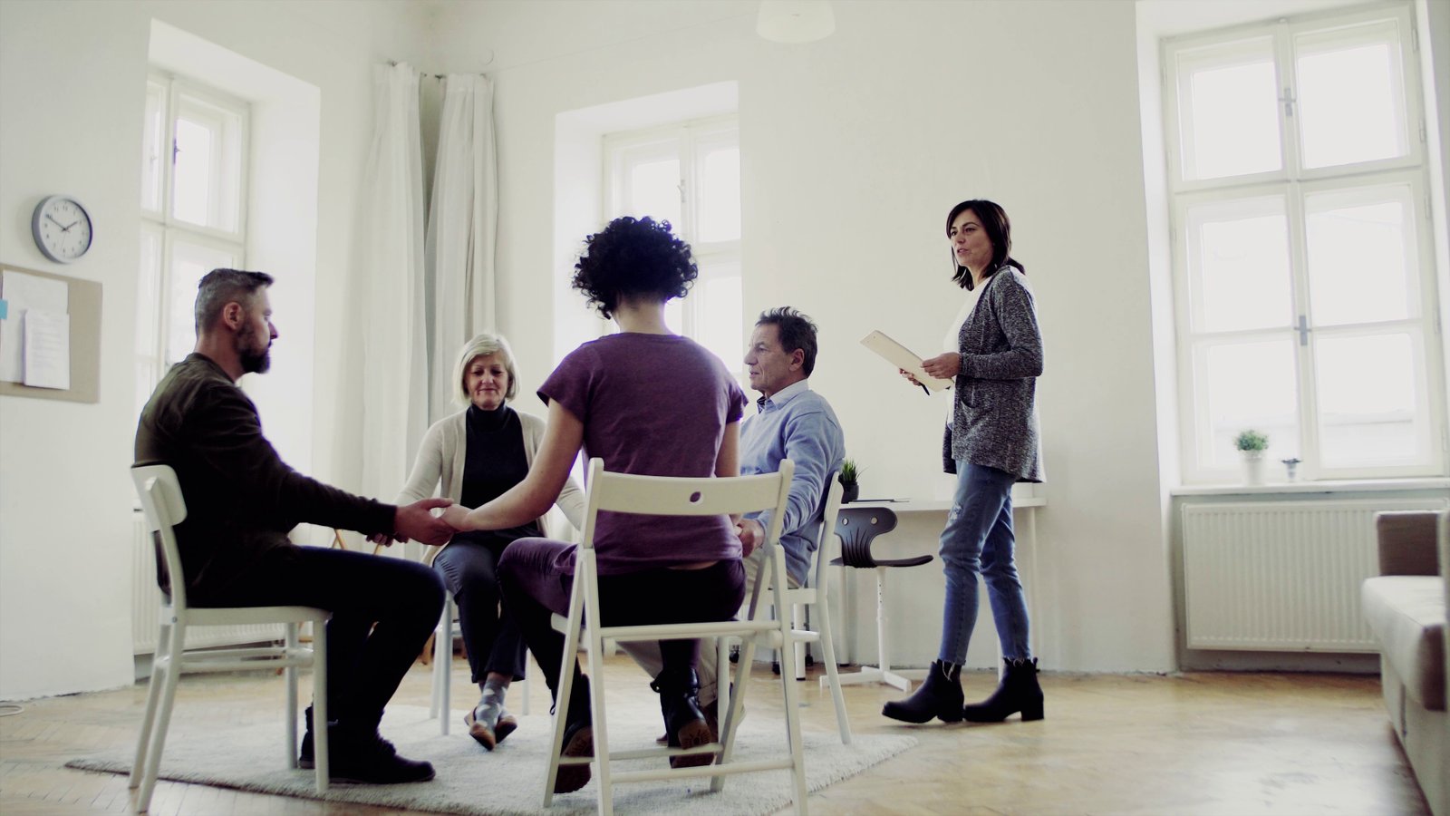 Group Therapy for Alcohol Recovery